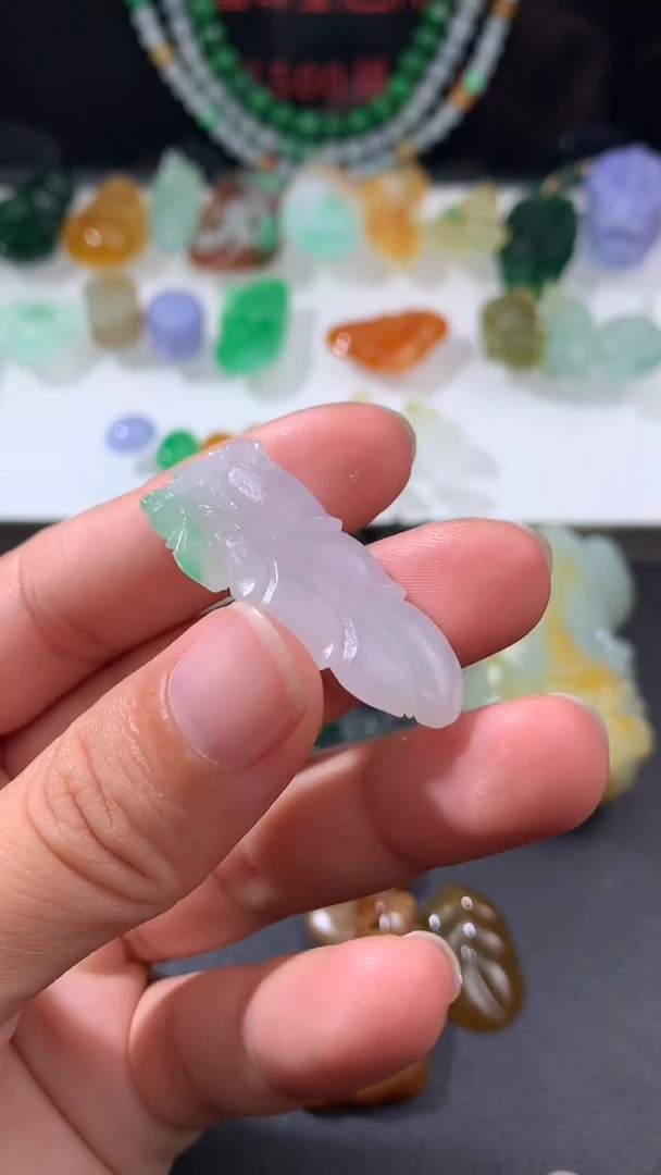 未镶嵌定制翡翠