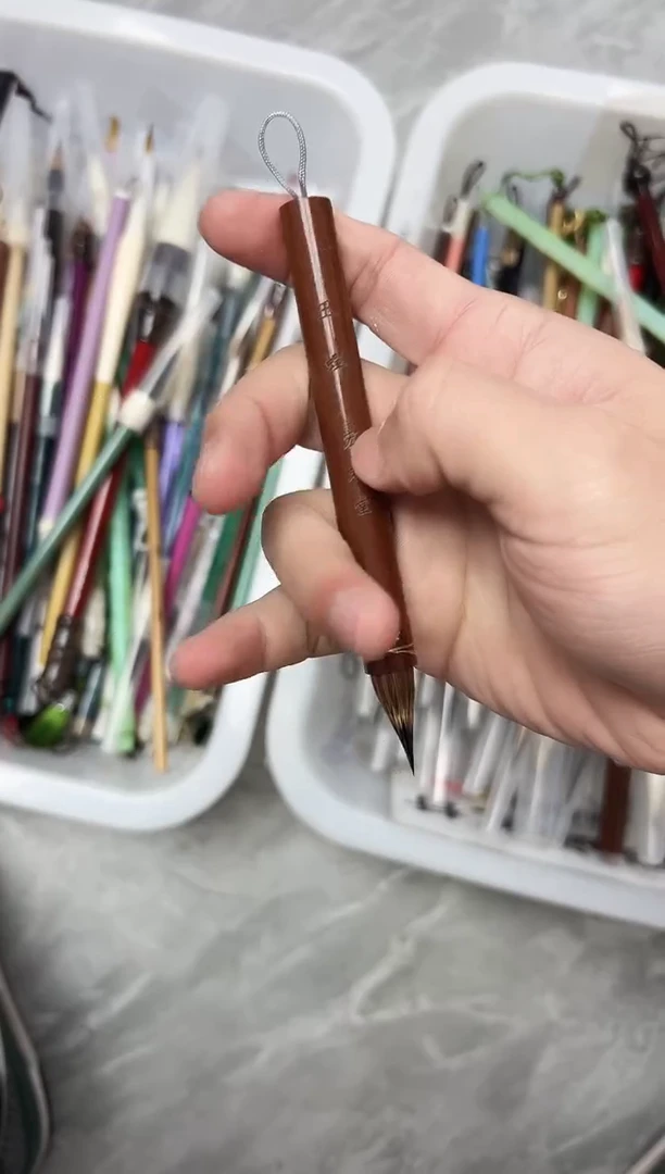 C012 定制毛笔一支微瑕 无礼盒 （清水试笔 蘸墨不退）