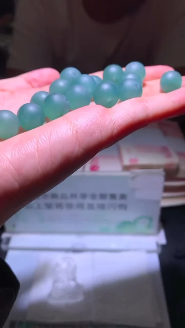 未镶嵌定制翡翠峰**~-毛货-不退不换-