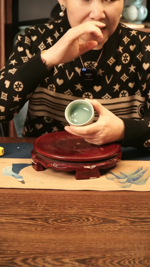 【闪购商品】青瓷 老梅青 托烧单杯