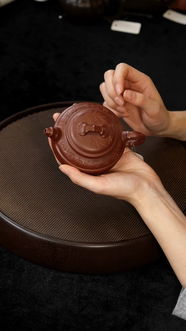 茶壶紫砂FD13785紫泥双线竹鼓180c