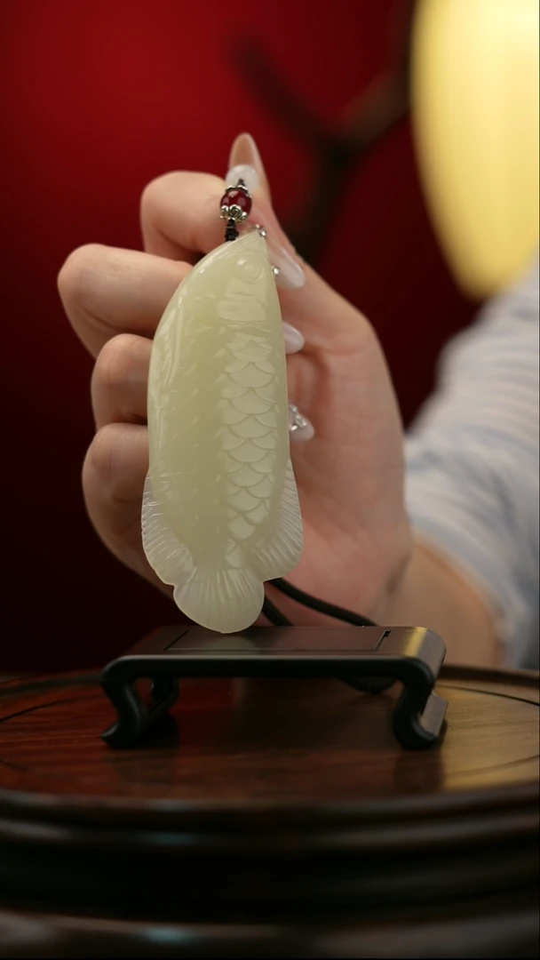 玉【金龙鱼】天然玉石手把件