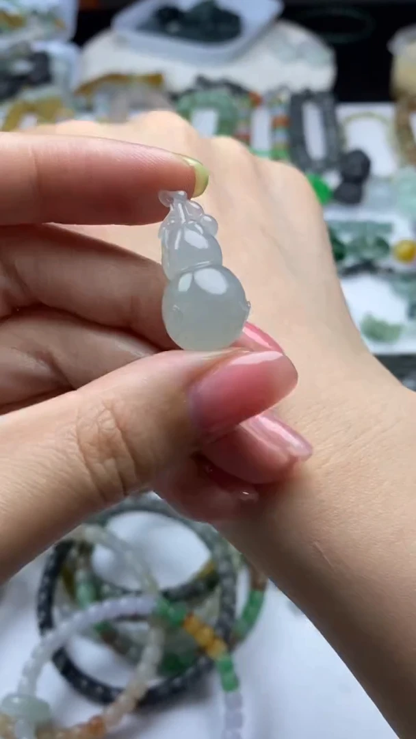 定制翡翠未镶嵌毛货定制不退不换2