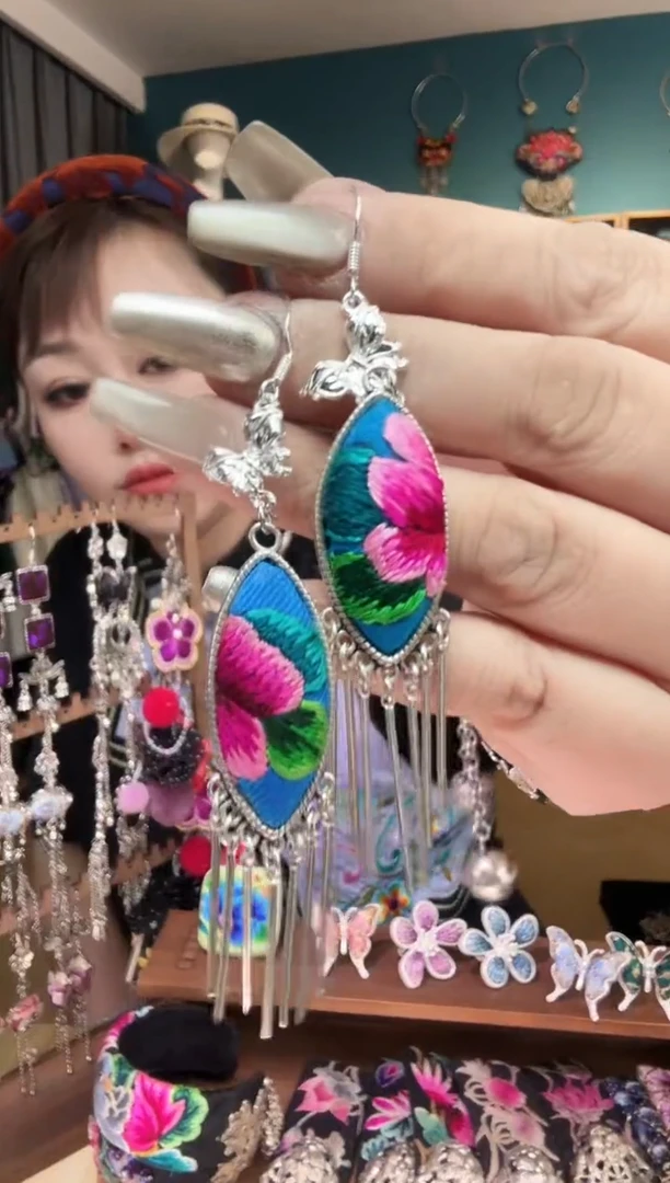 刺绣纯手工民族风刺绣耳环
