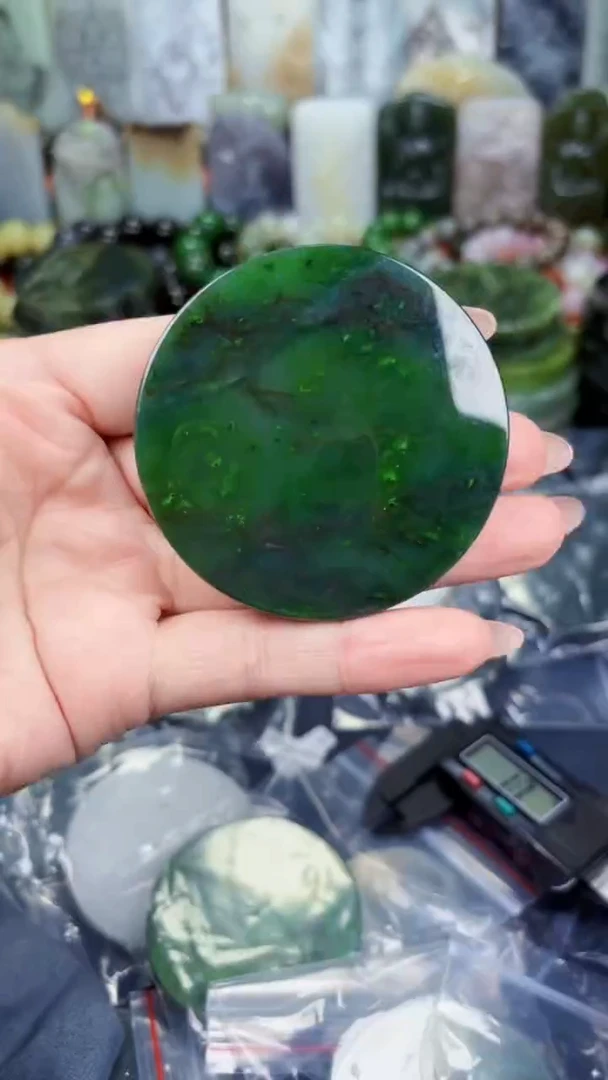 颈饰未镶嵌和田玉和田玉