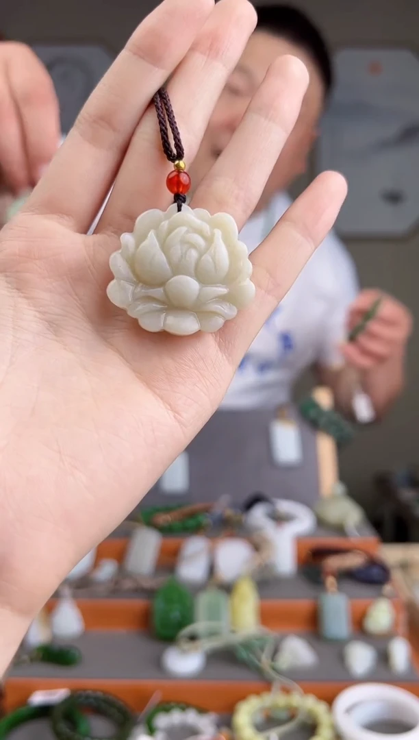 和田玉未镶嵌颈饰多样性发货 拍一单发一个