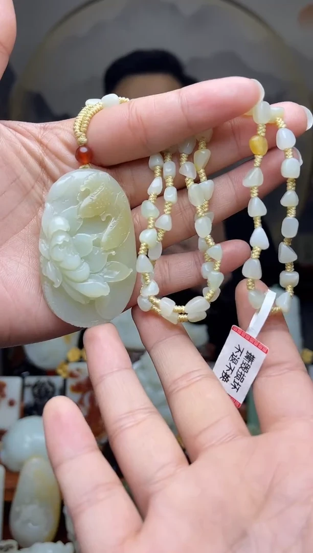 【闪购商品】和田玉吊坠未镶嵌72