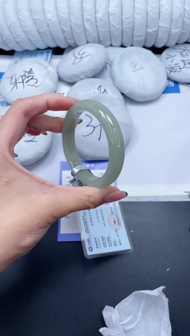 未镶嵌手镯石英质玉138-54DK