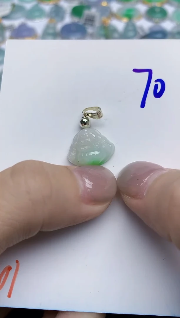 【闪购商品】翡翠颈饰未镶嵌天然翡翠A货