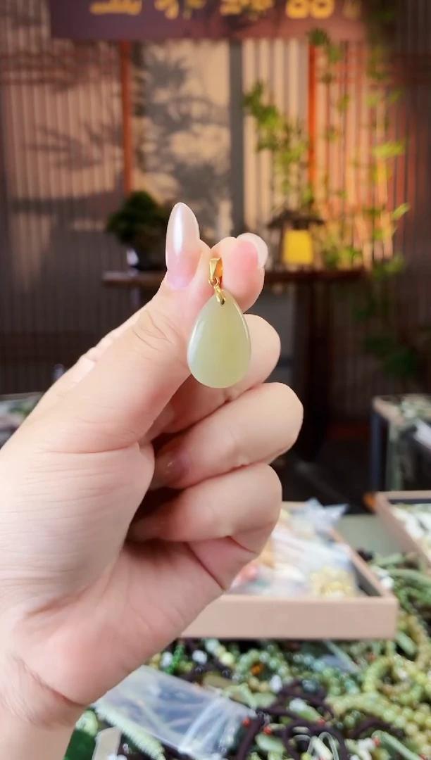 合金和田玉挂件多样性发货拍一发一