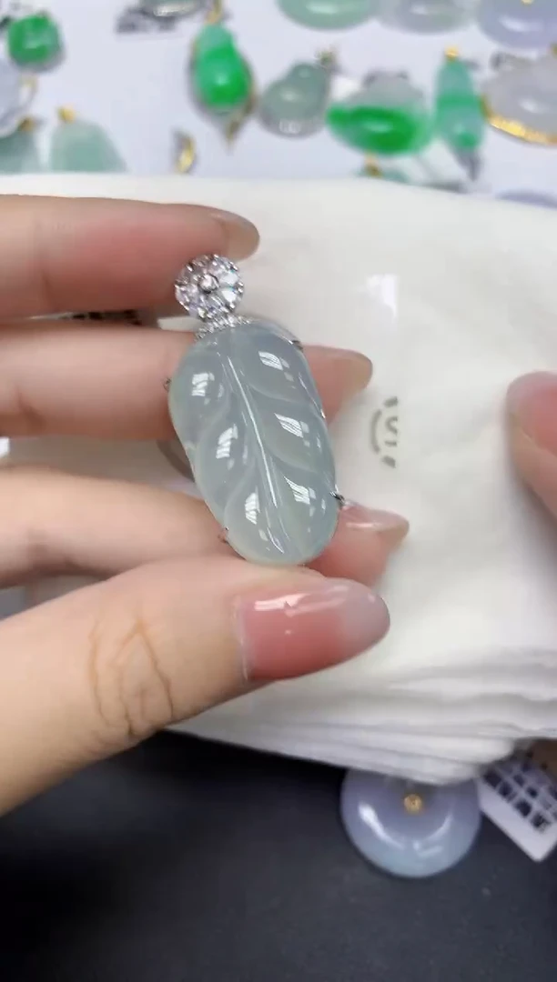 颈饰未镶嵌翡翠天然缅甸翡翠A货多样性发一件