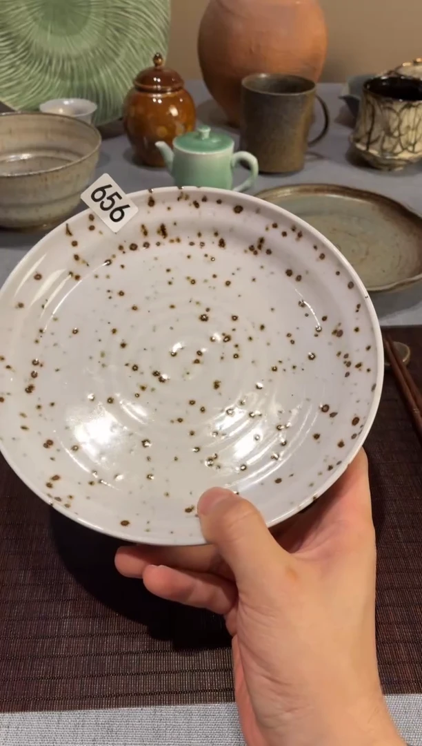 餐具废***了656  粉白麻点锅盘1个