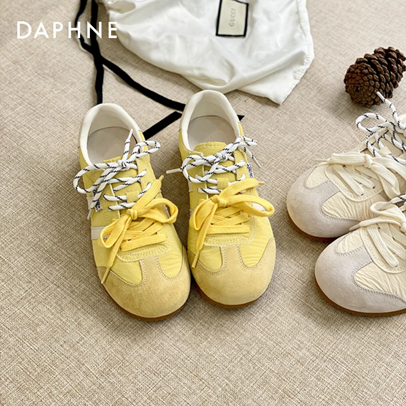 达芙妮韩国女高~ins超火爆款小白鞋黄色气质双鞋带德训鞋芭蕾板鞋