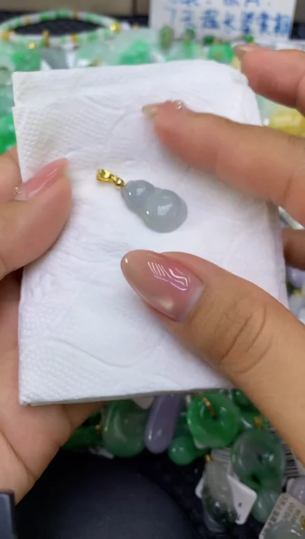 颈饰未镶嵌翡翠天然缅甸A货翡翠