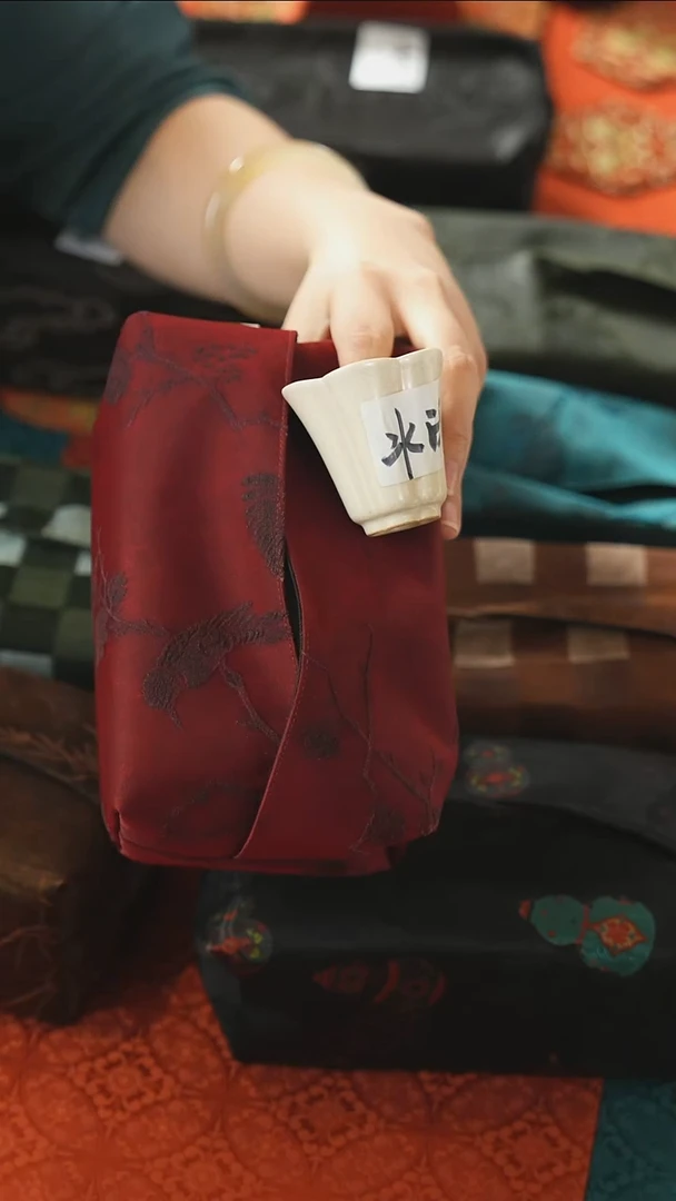 纸巾盒..............