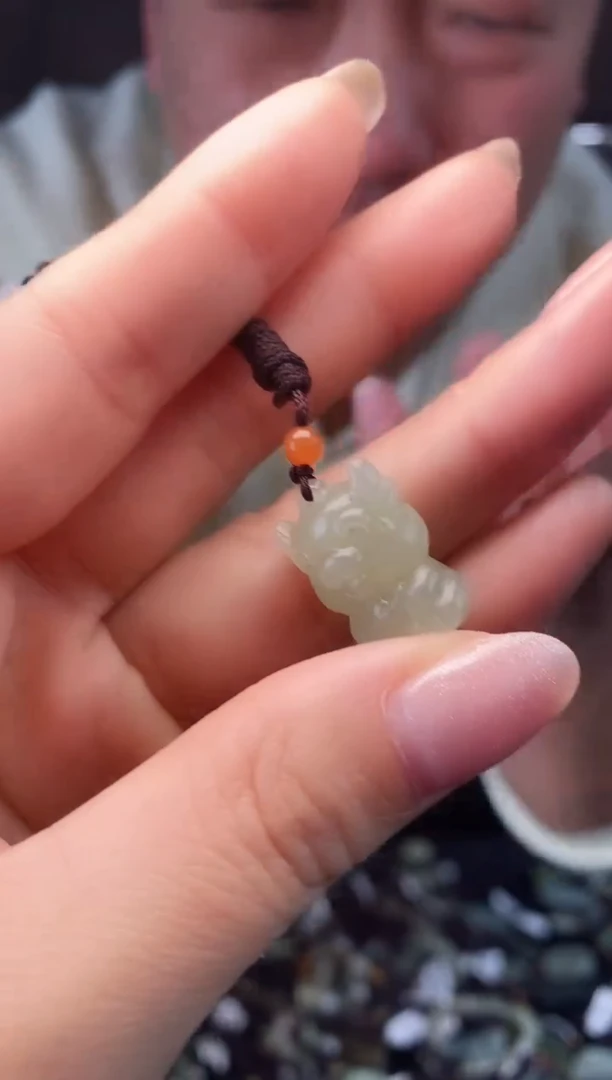 【闪购商品】和田玉颈饰未镶嵌多样性发货，拍一发一