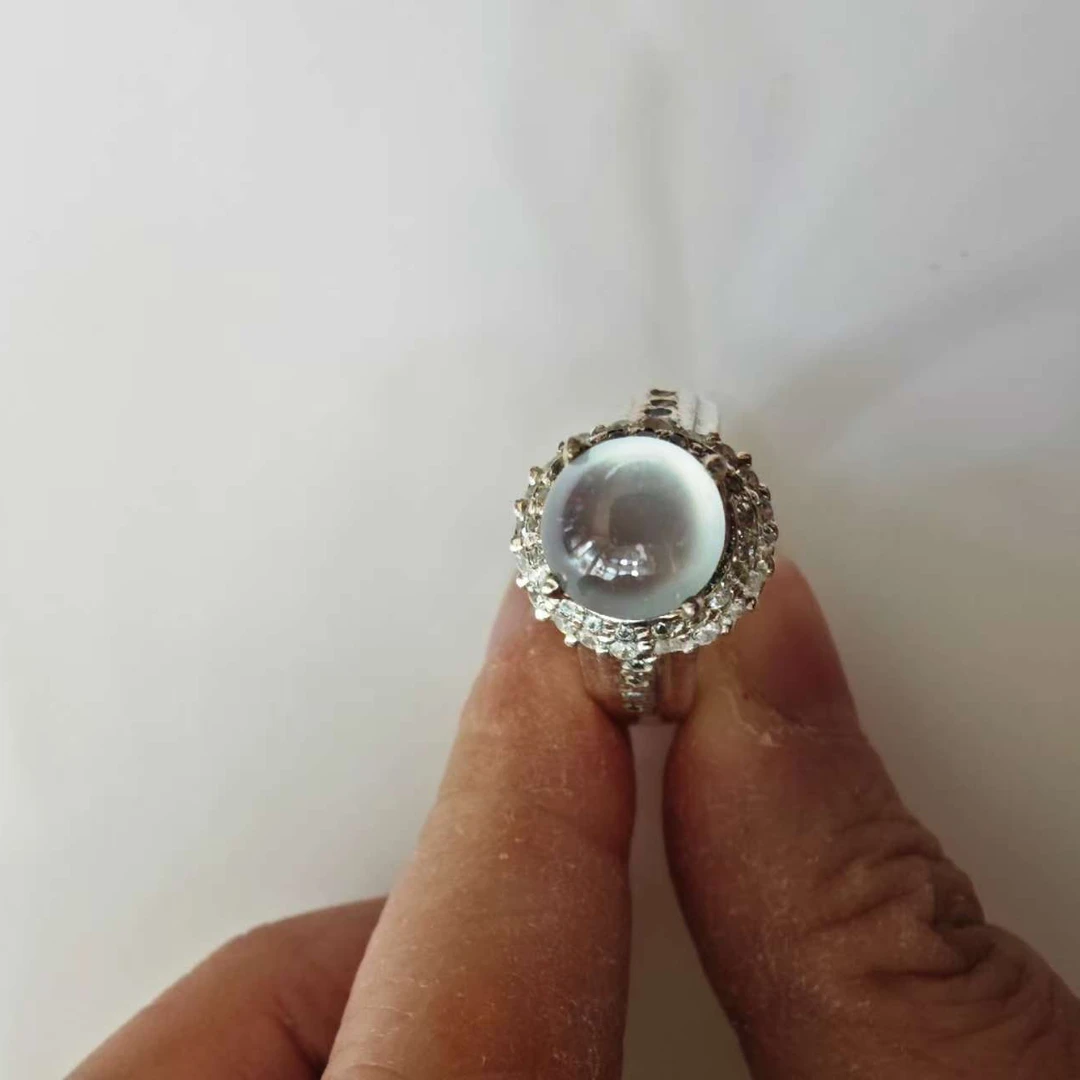 翡翠A货蛋面戒指