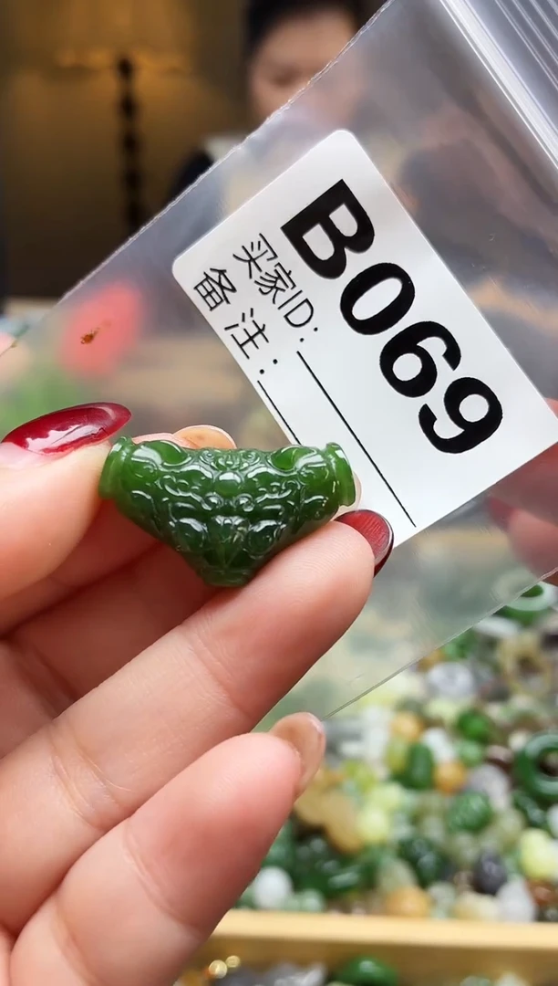 颈饰未镶嵌和田玉11