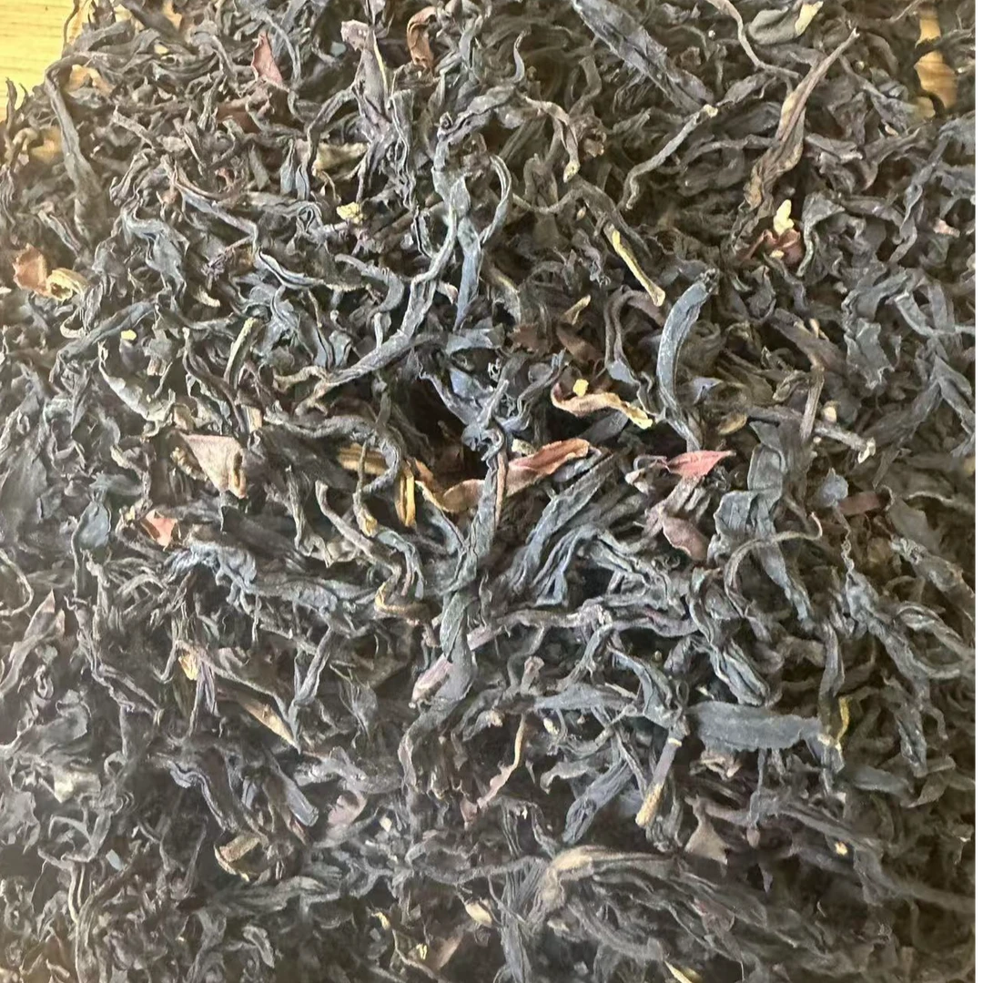 2024年 小勐峨古树晒红红茶散料200g--4月17号