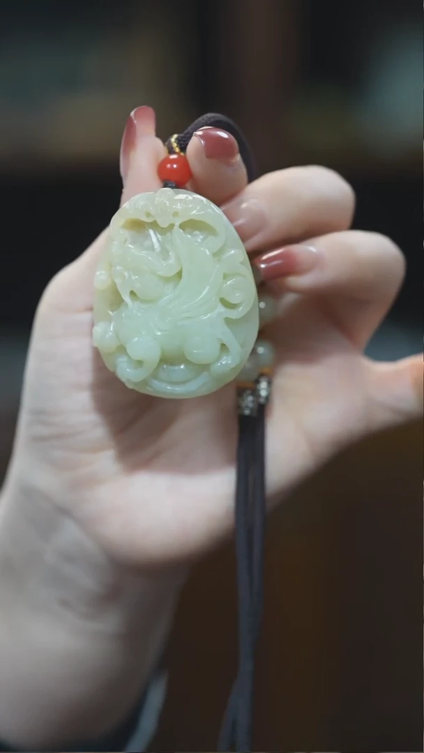 颈饰未镶嵌和田玉貔貅