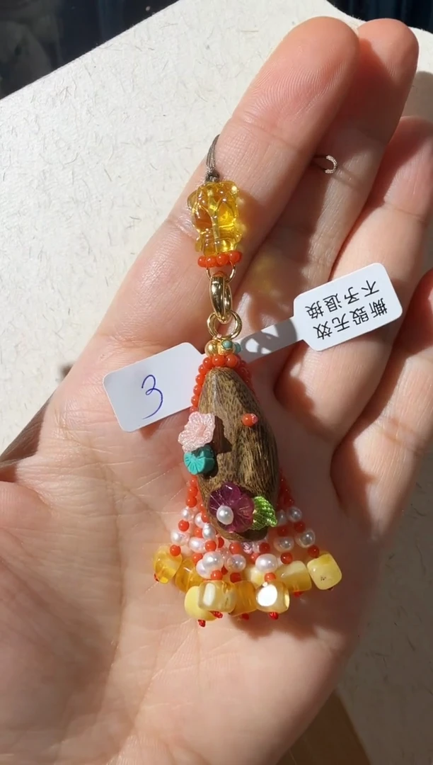蜜蜡吊坠(不含链)未镶嵌蜜蜡吊坠提溜