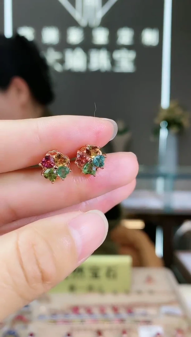 【闪购商品】碧玺耳饰银S925镶嵌耳饰