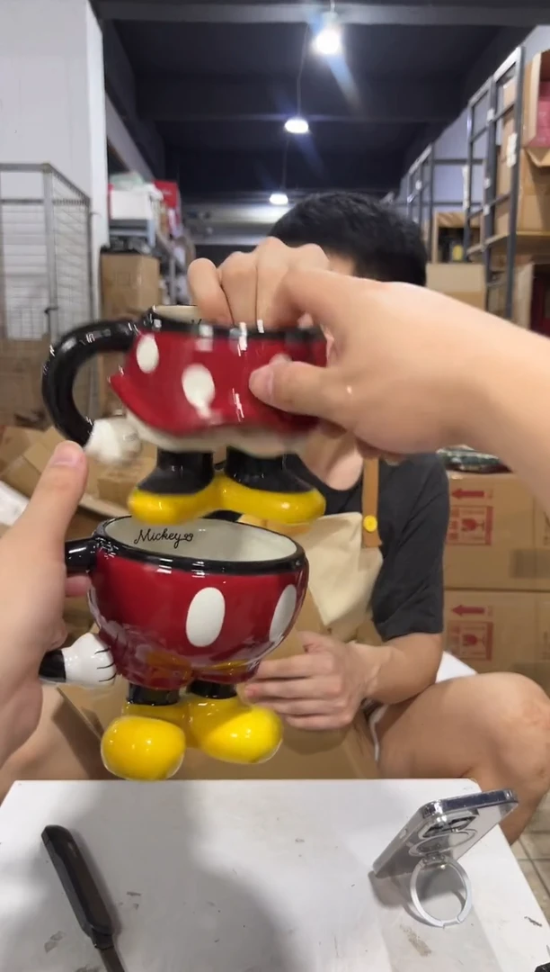 瓷片米奇米妮半身杯