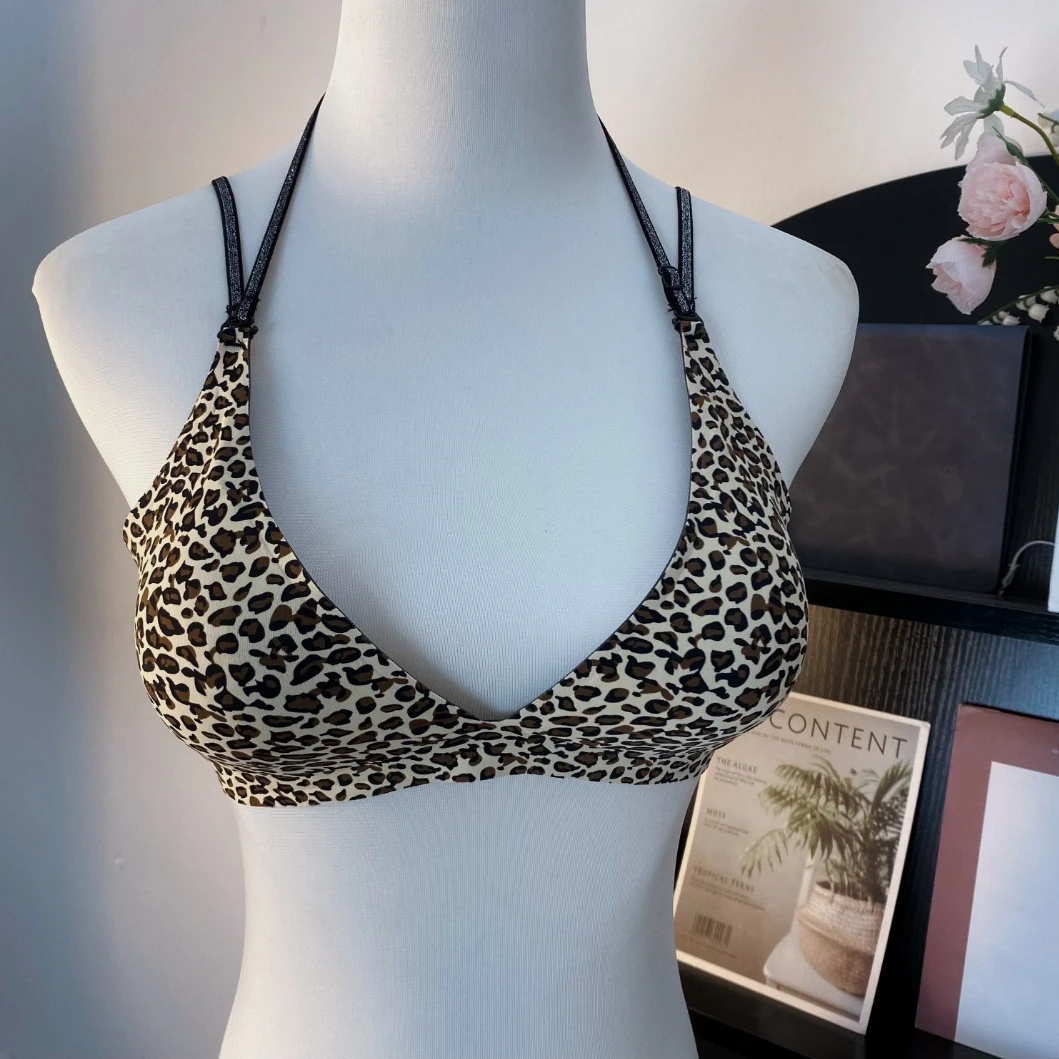 【法式挂脖】两件装豹纹美背无背扣固定杯收副乳细肩带一衣多穿内衣