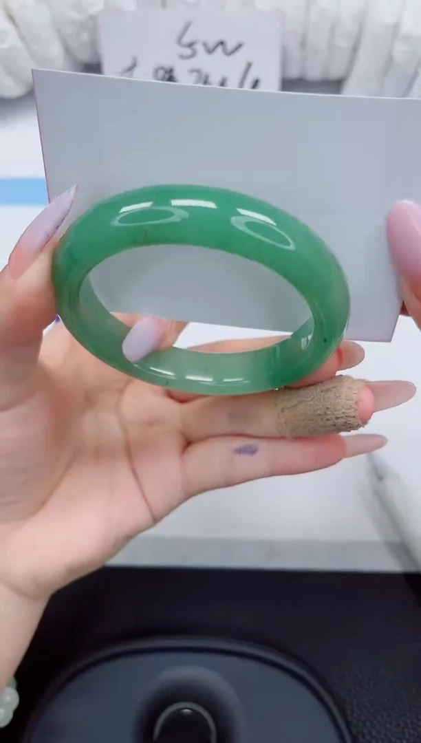 石英质玉手镯未镶嵌299-56/57