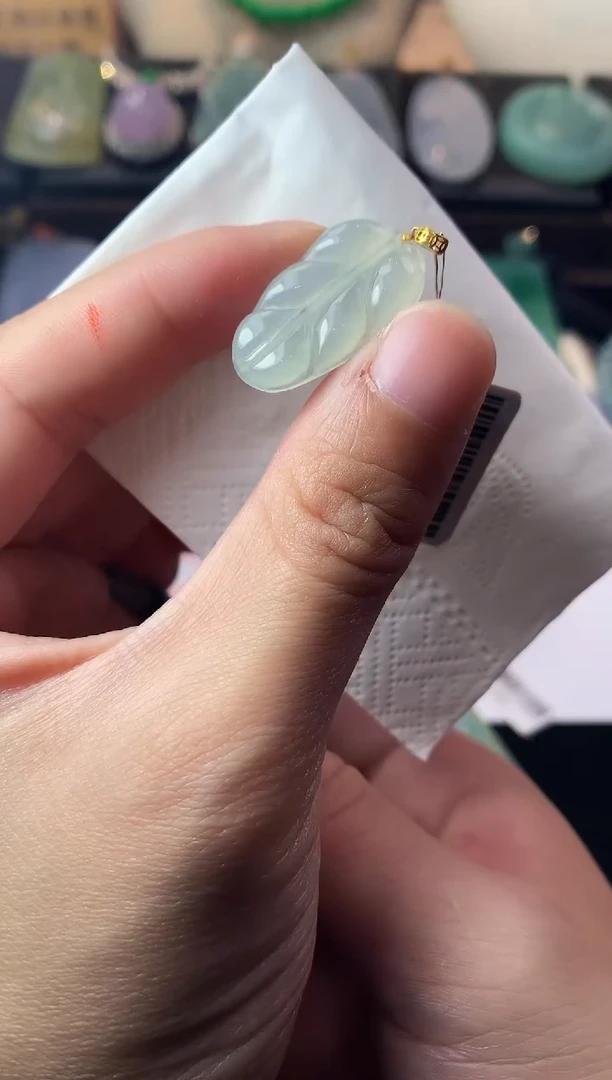 未镶嵌定制翡翠眼****˘毛货不退不换