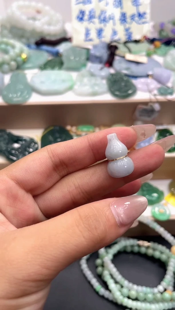 颈饰未镶嵌翡翠111