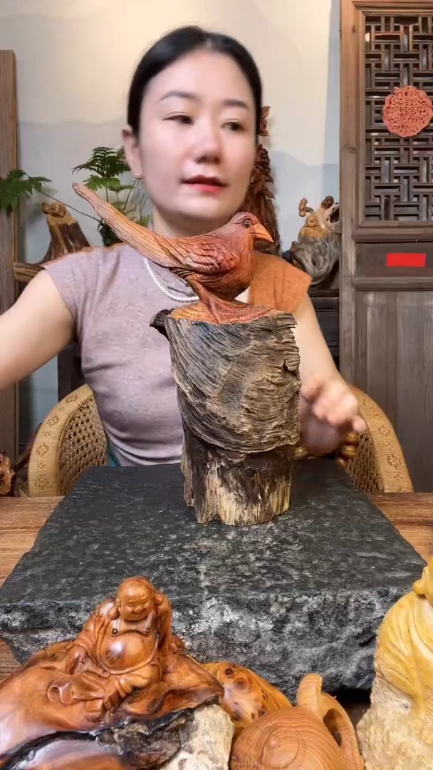 摆件j****`78978978978