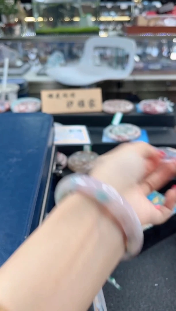 未镶嵌手镯石英质玉瑾圈口（赠品镯心）