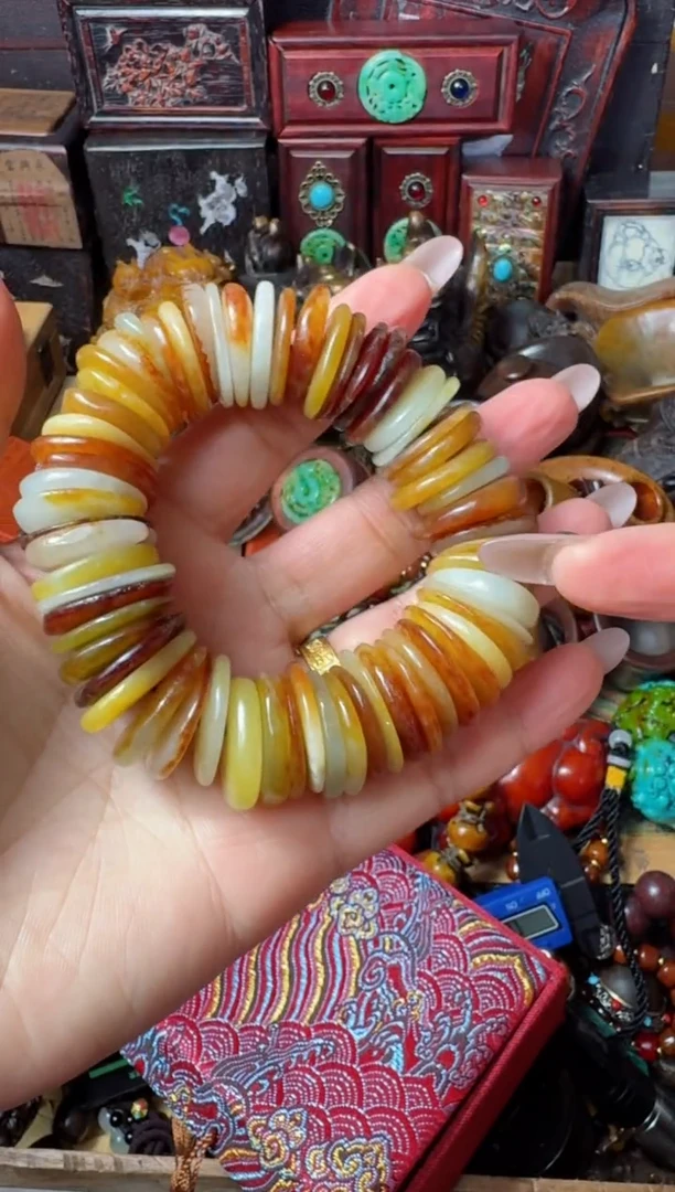 【闪购商品】和田玉把件未镶嵌主播推荐：一物一拍，讲解为准！