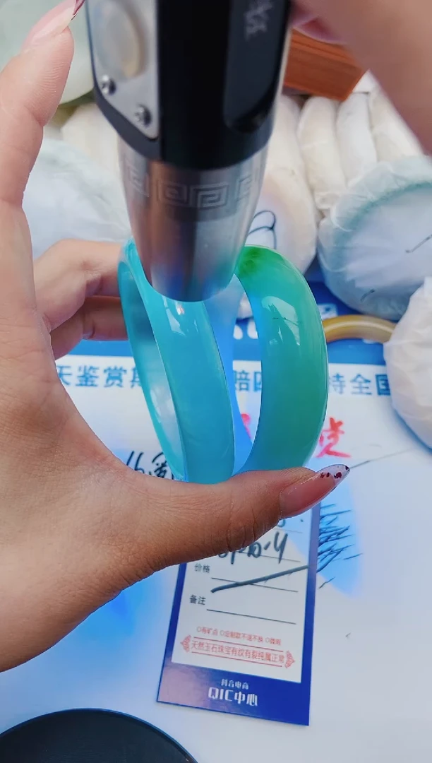 未镶嵌手镯石英质玉E165+59-60