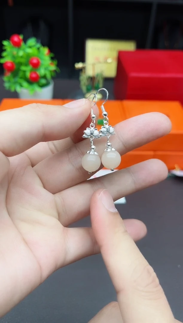 【闪购商品】玛瑙/玉髓耳钉银S925镶嵌324000