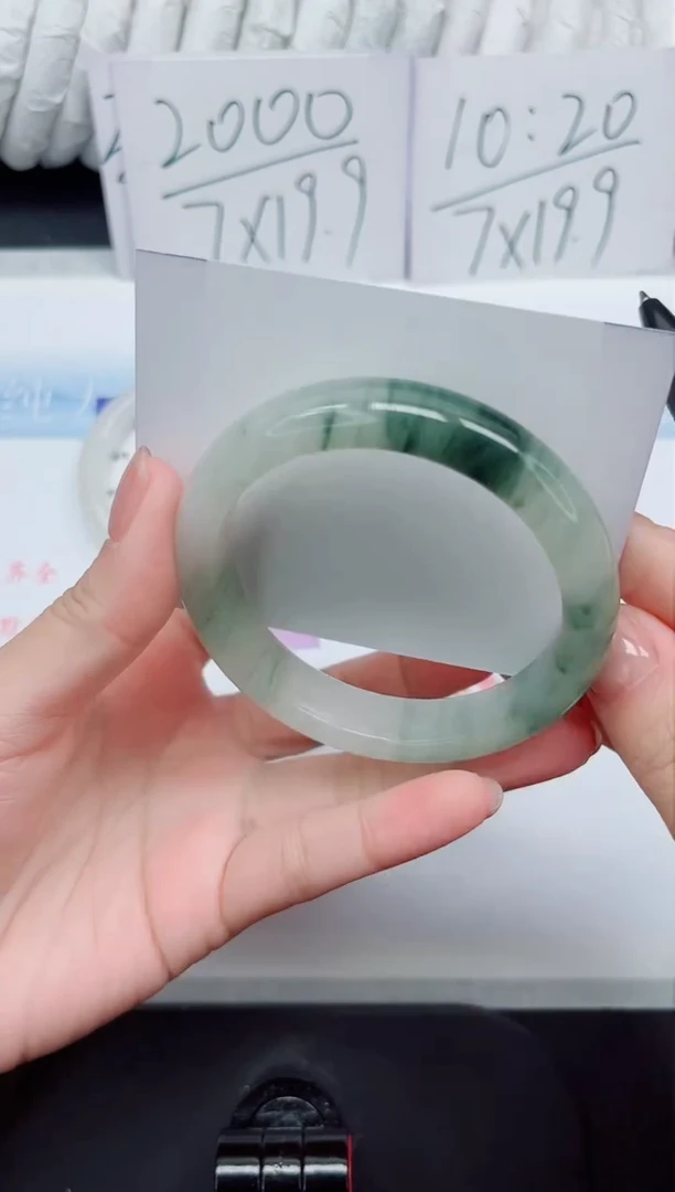 【闪购商品】石英质玉手镯未镶嵌24#56.6