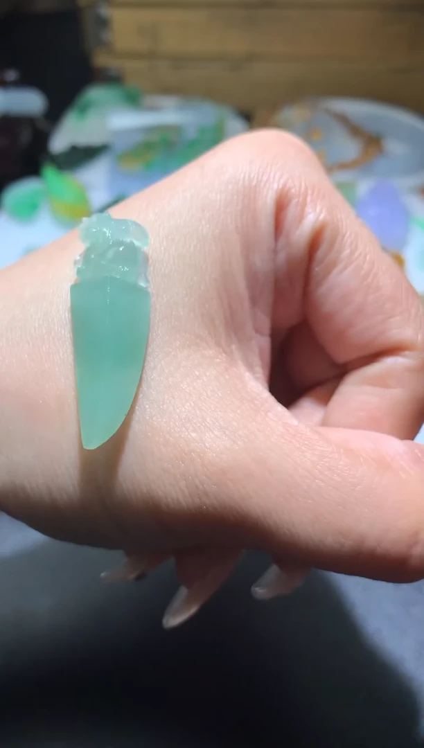 定制翡翠未镶嵌毛货