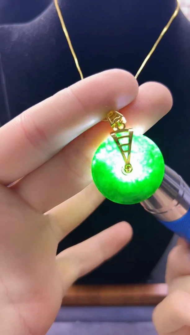 【闪购商品】翡翠颈饰14K金镶嵌D130