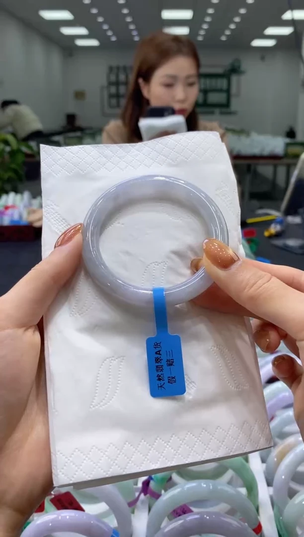 未镶嵌手镯翡翠多人00042533