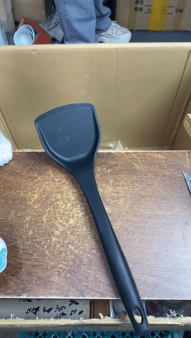 瓷片隆莲瓷器欢迎大家