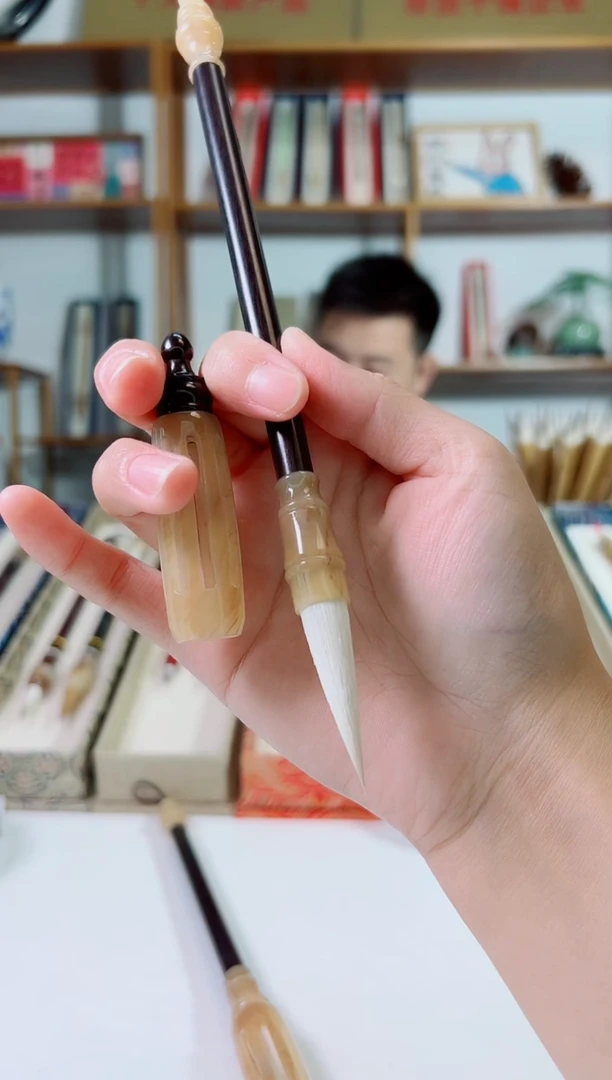 黑檀黄斗镂空帽羊毫出锋3.8