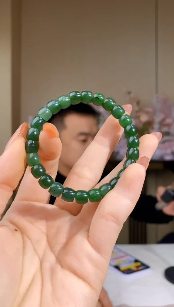 未镶嵌手链和田玉微瑕 介意勿拍  yp