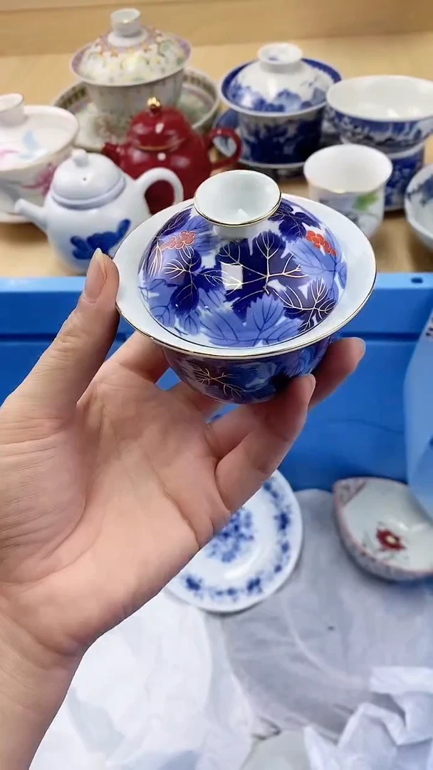 琉璃手工艺品闪购名称  手工艺品