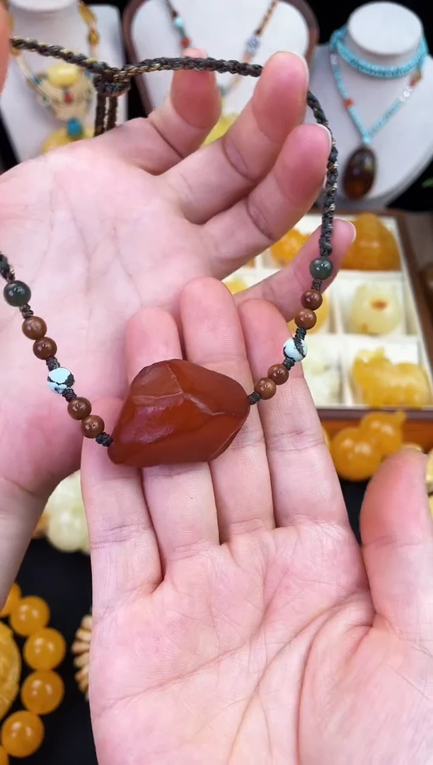 琥珀未镶嵌珠宝奇石柒月