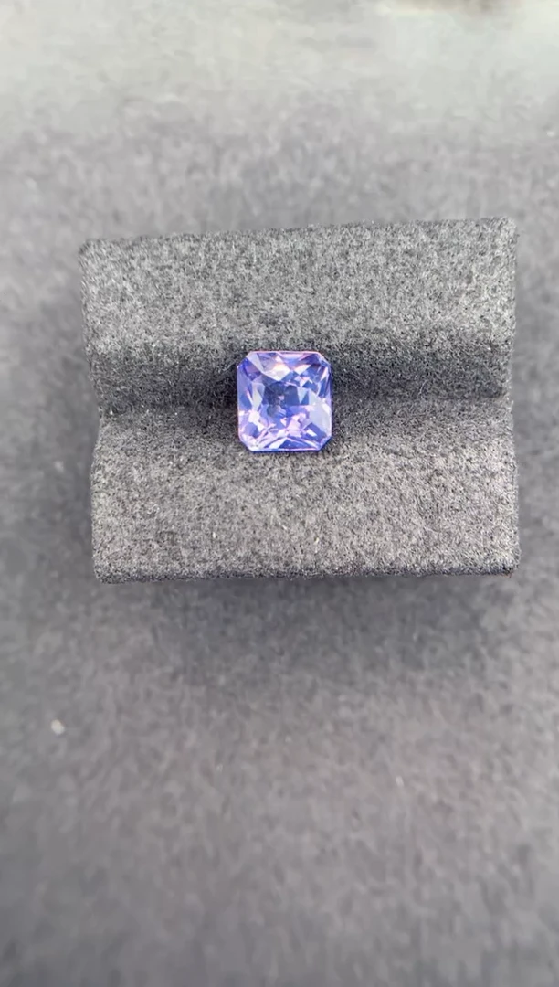裸石彩色蓝宝石2ct紫蓝宝 GF