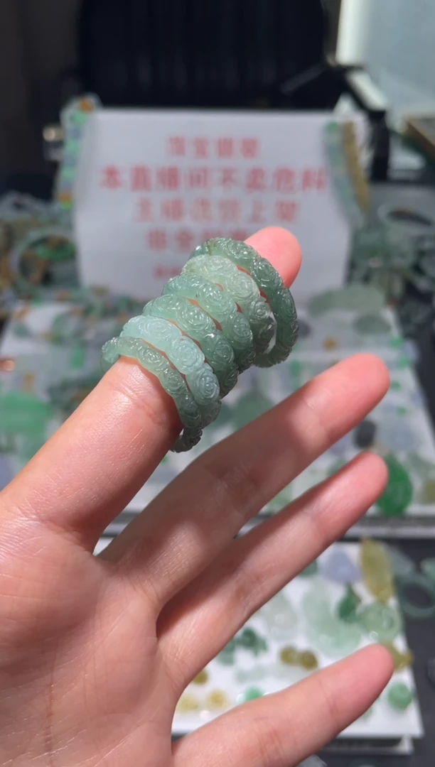 未镶嵌定制翡翠|单件多样性发其一（10到27圈口）
