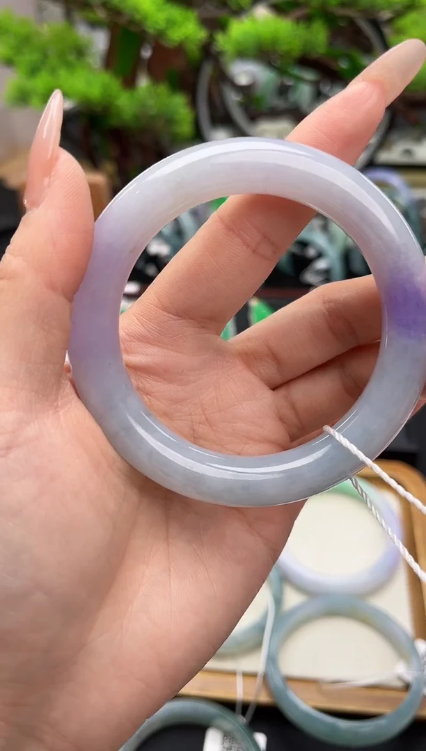 未镶嵌手镯翡翠手镯