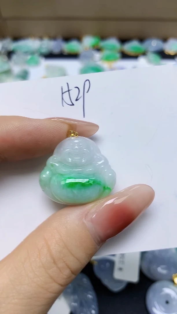 翡翠未镶嵌颈饰 天然缅甸翡翠A货