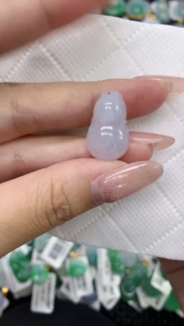 颈饰未镶嵌翡翠1111111111